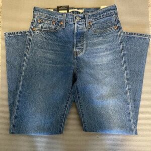 Levi's Women’s Wedgie Straight 25x28 NWT